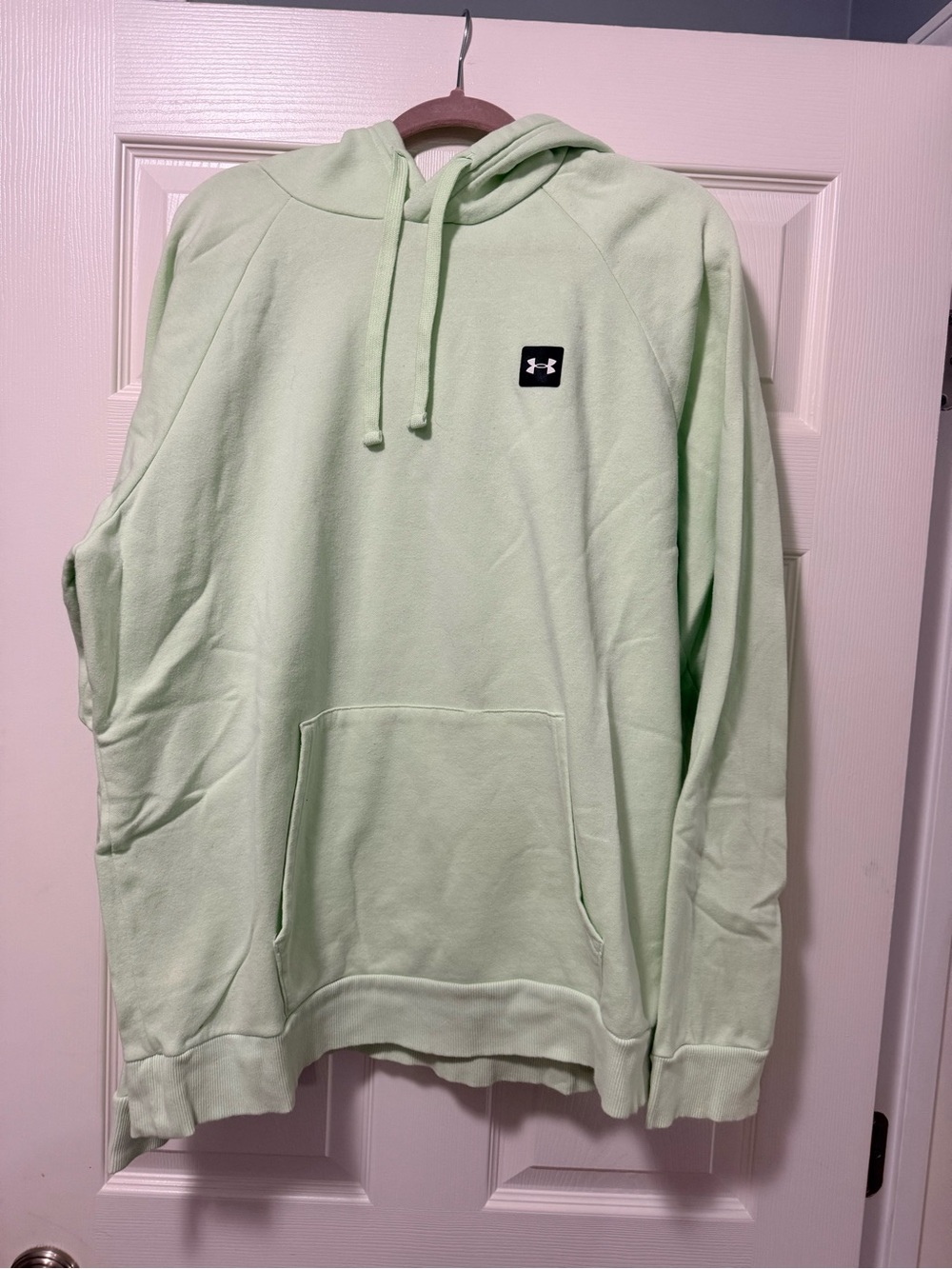 Under Armour Men’s Pale Green Crewneck Hoodie